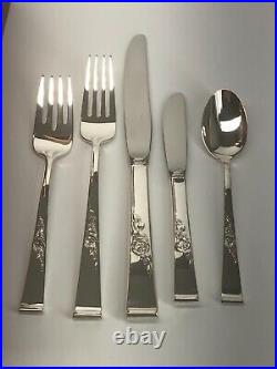 Classic Rose by Reed & Barton Sterling Silver 66 piece Service for 12 with Chest