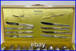 Oneida Community SOUTH SEAS Silverplate Flatware Set With Chest 104 Pieces