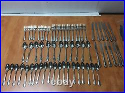 Oneida Deluxe Stainless Chateau 64 Piece Set Oneidacraft Knife Fork Spoon for 12