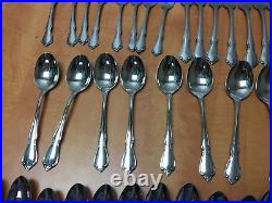Oneida Deluxe Stainless Chateau 64 Piece Set Oneidacraft Knife Fork Spoon for 12