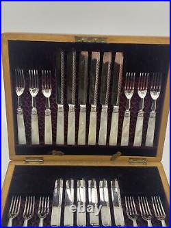 SHEFFIELD JOSEPH RODGERS & SONS Mother of pearl fork and knife set of 12