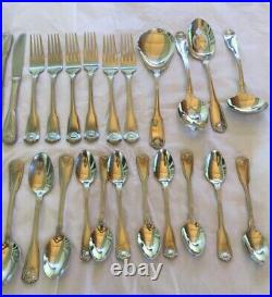 Towle London Shell Stainless 44 Pc's 18/10 + 4 Oneida Pc's Classic Shell = 48 Pc