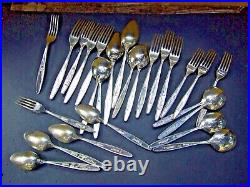 Valiant Plate Spring Day EPNS 26 Cutlery Set Priestley- Moore Sheffield England