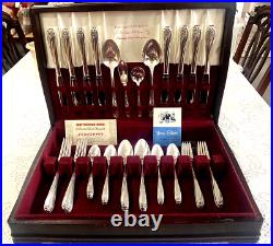 Vintage Wm Rogers Silverplate Flatware Daffodil 52 Pieces Service for 8 in Chest